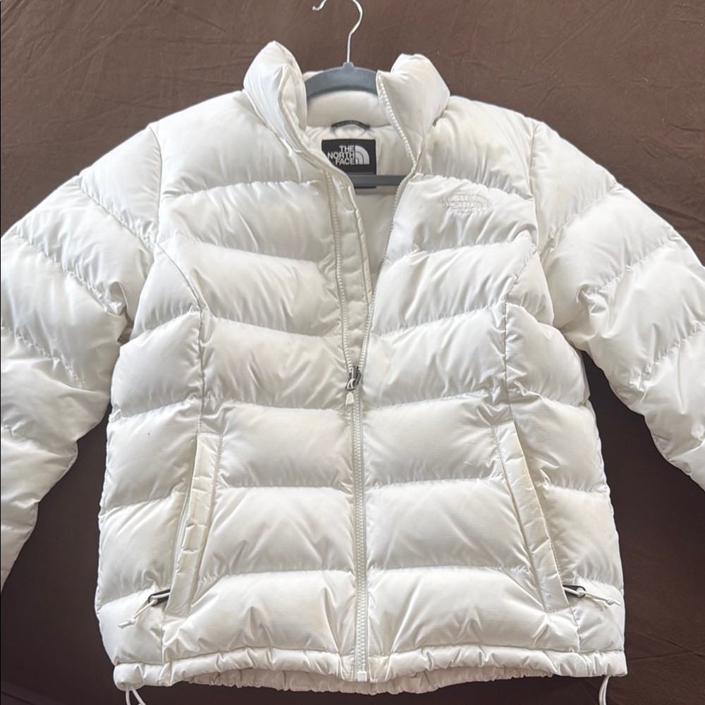 The North Face Snowy White Puffer Jacket women’s